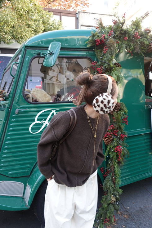 ベーシックルーズニット